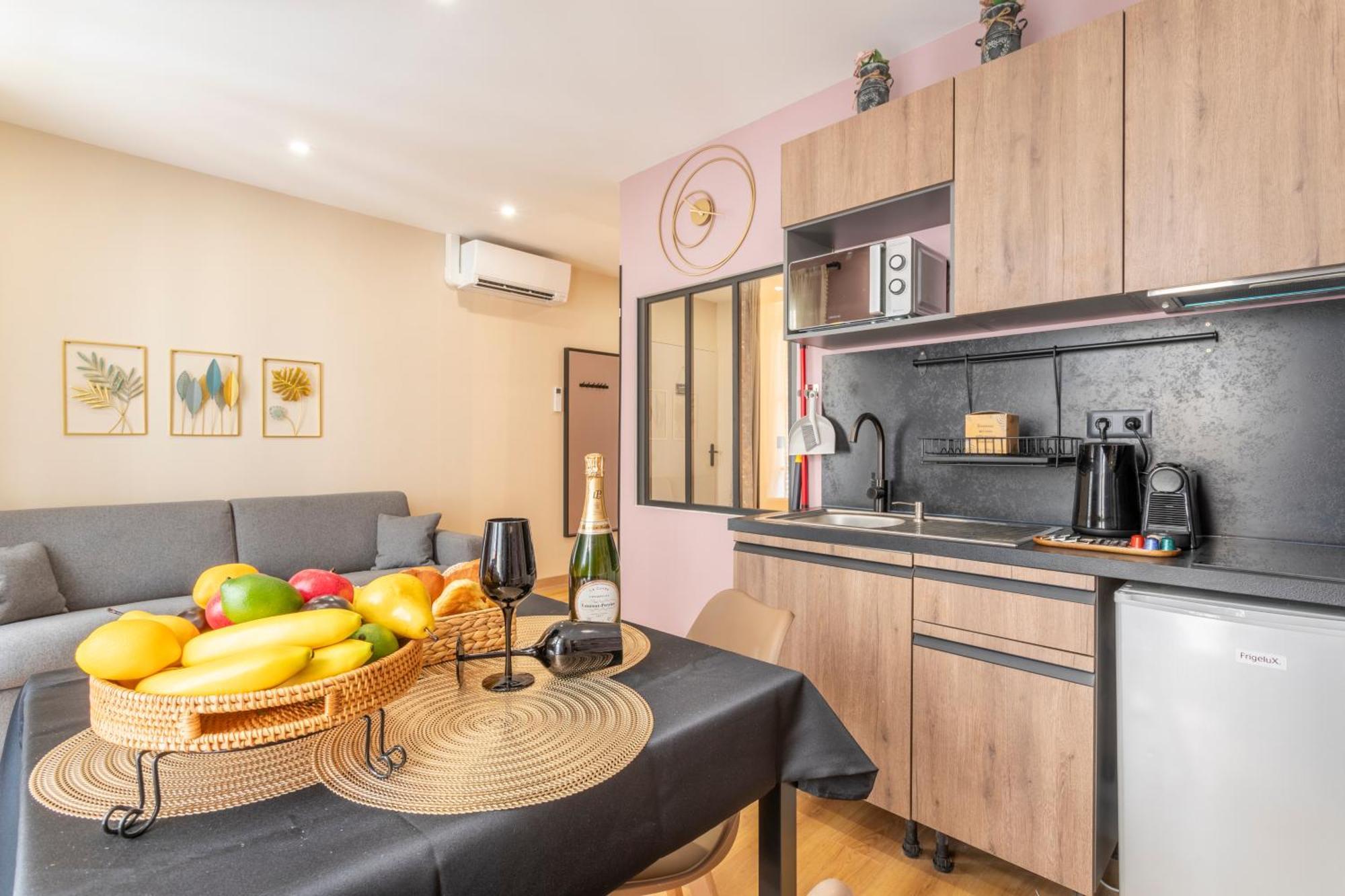 Апартаменты Adira Marseille Montgrand 2 Etoiles Экстерьер фото